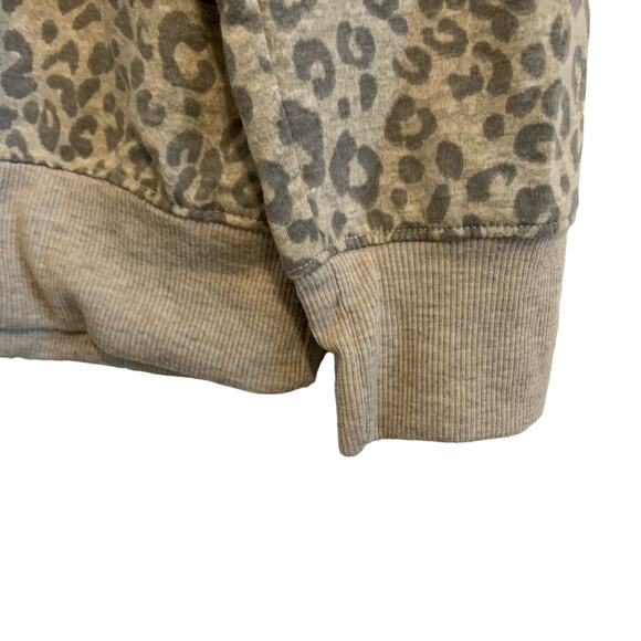 Splendid Gray Leopard Print Crew Neck Sweatshirt - Picture 5 of 6